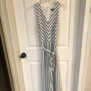 Banana Republic V-neck Jumpsuit Black & White Striped (Size 6)